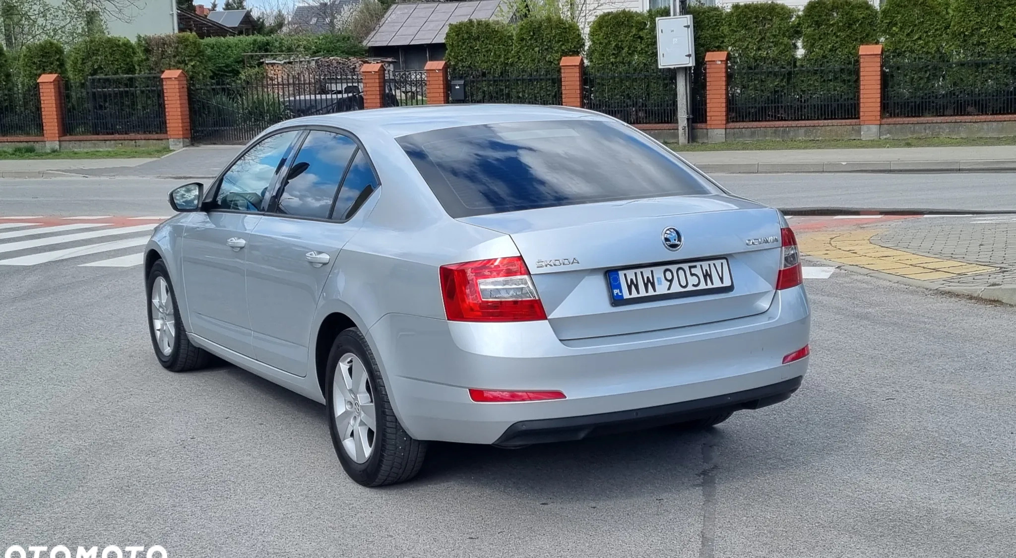 Skoda Octavia cena 29900 przebieg: 277000, rok produkcji 2015 z Reszel małe 379